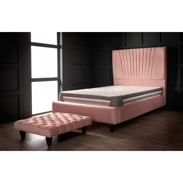 Dolci Upholstered Sleigh Bed Set